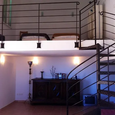 Maison De 3 Chambres Avec Vue Sur La Terrasse Amenagee Et Wifi A Casa de Férias *