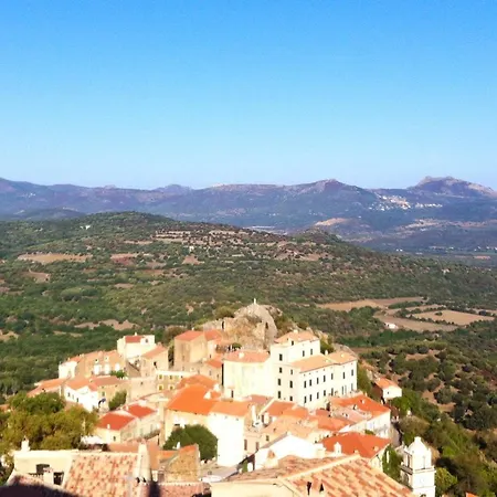 Maison De 3 Chambres Avec Vue Sur La Terrasse Amenagee Et Wifi A Casa de Férias
