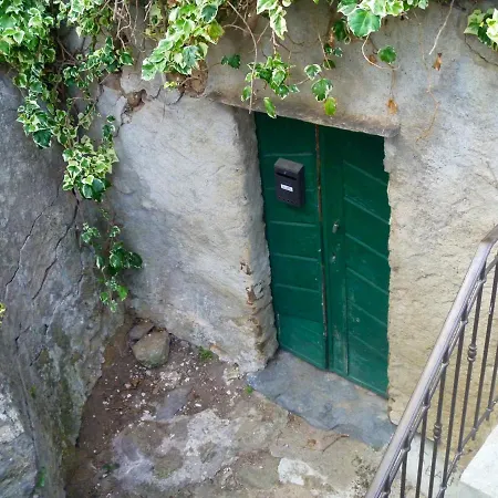 Vakantiehuis Maison De 3 Chambres Avec Vue Sur La Terrasse Amenagee Et Wifi A *